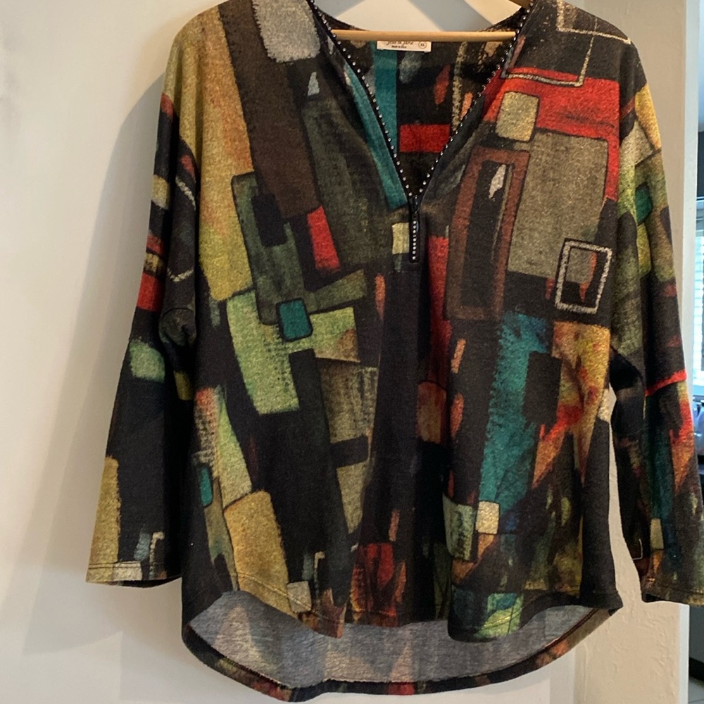 Jess & Jane USA poly and spandex top Size XL